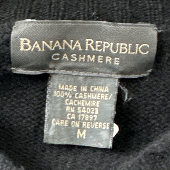 Banana Republic Men’s CASHMERE V-NECK SWEATER Black Size Medium - Picture 3 of 5